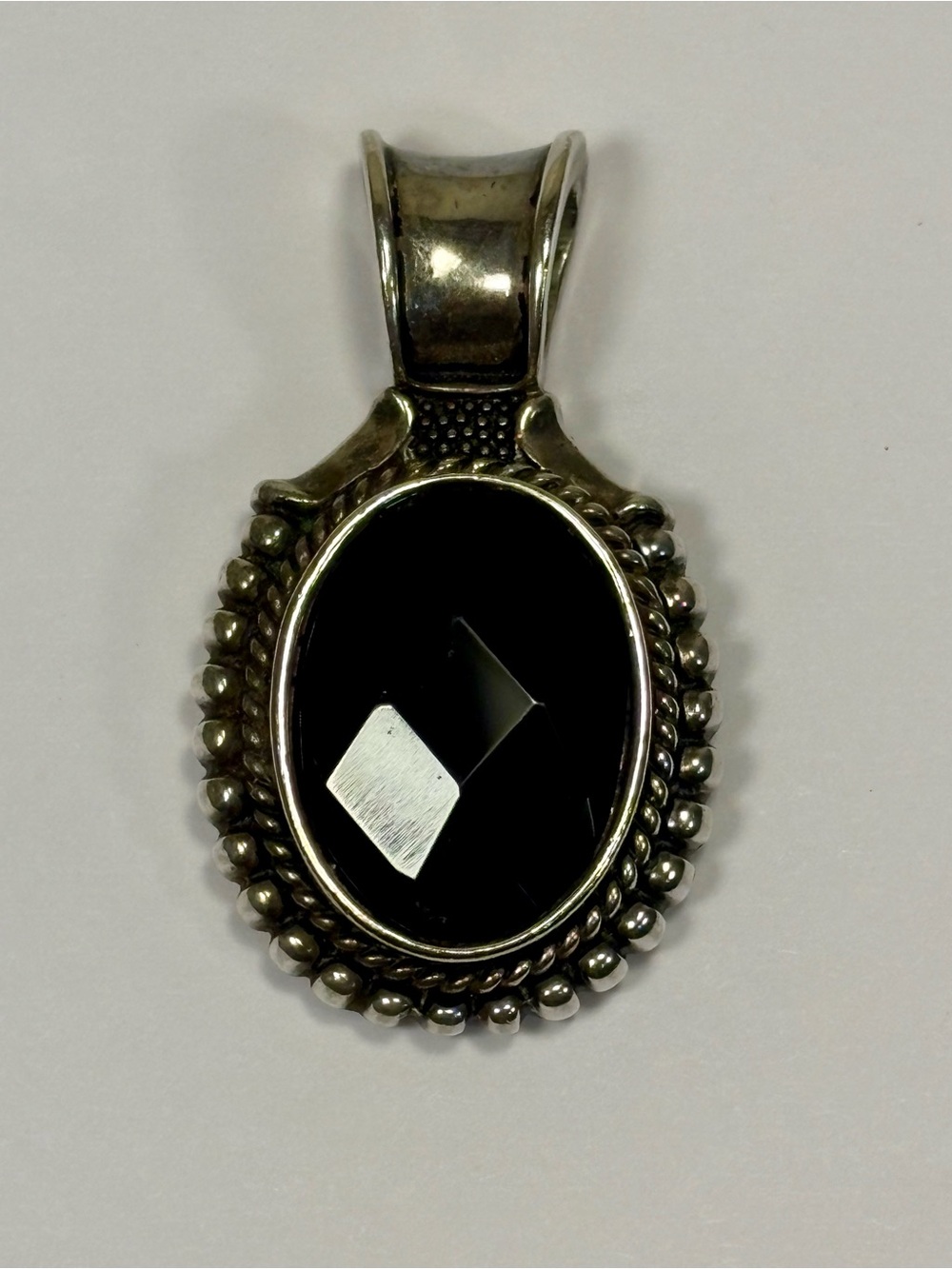 Vintage BEST Stamped Sterling Silver Black Onyx Oval Pendant Necklace